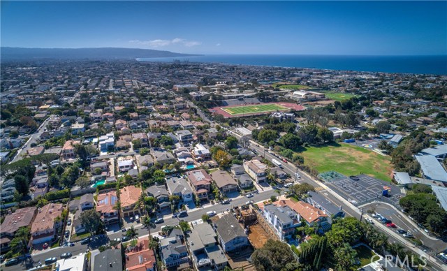 1520 Gates Avenue, Manhattan Beach, California 90266, 6 Bedrooms Bedrooms, ,7 BathroomsBathrooms,Residential,Sold,Gates,SB18248577