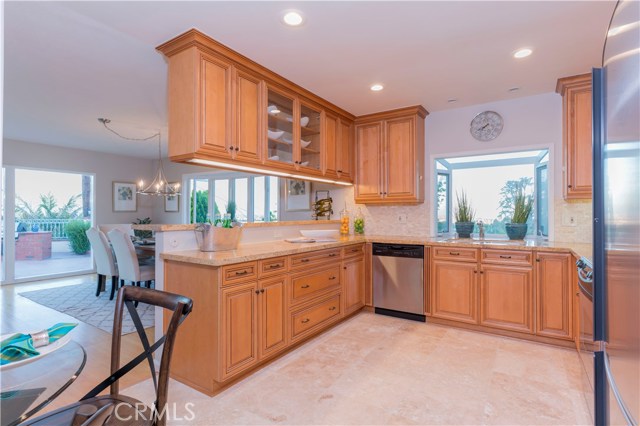 2105 Velez Drive, Rancho Palos Verdes, California 90275, 3 Bedrooms Bedrooms, ,2 BathroomsBathrooms,Residential,Sold,Velez,SB17138071