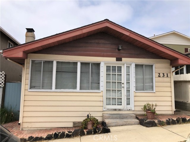 231 26th Street, Hermosa Beach, California 90254, 2 Bedrooms Bedrooms, ,1 BathroomBathrooms,Residential,Sold,26th,SB20124252