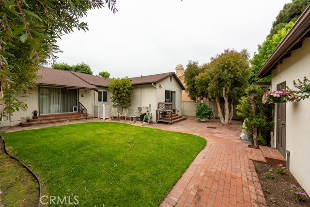 729 27th Street, Manhattan Beach, California 90266, 3 Bedrooms Bedrooms, ,2 BathroomsBathrooms,Residential,Sold,27th,RS20129725