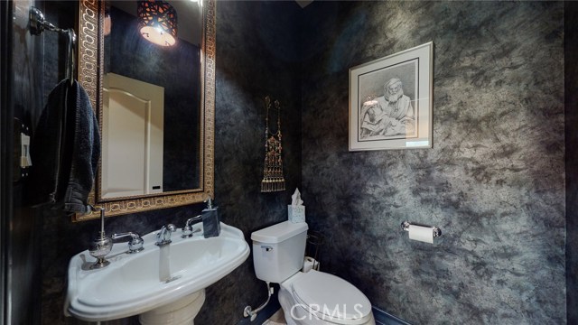2723 Carnegie Lane, Redondo Beach, California 90278, 3 Bedrooms Bedrooms, ,2 BathroomsBathrooms,Residential,Sold,Carnegie,SB20116861