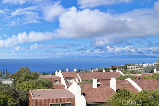 6 Cresta Verde Drive, Rolling Hills Estates, California 90274, 3 Bedrooms Bedrooms, ,1 BathroomBathrooms,Residential,Sold,Cresta Verde,PV19254116