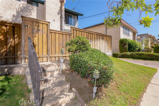 2715 Vanderbilt Lane, Redondo Beach, California 90278, 3 Bedrooms Bedrooms, ,2 BathroomsBathrooms,Residential,Sold,Vanderbilt,SB18229603