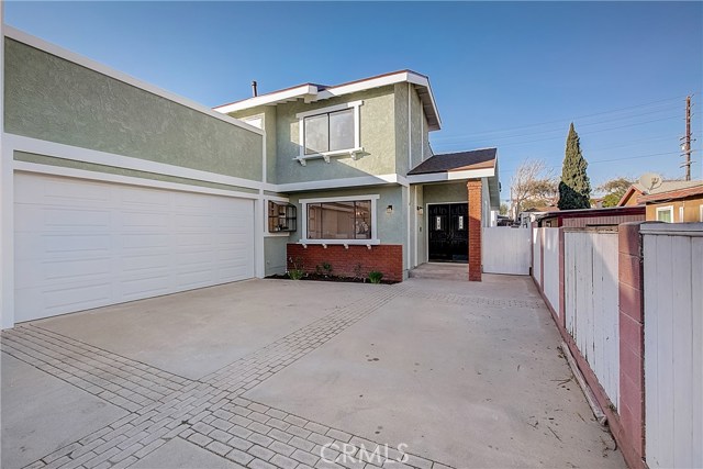 2215 Huntington Lane, Redondo Beach, California 90278, 3 Bedrooms Bedrooms, ,2 BathroomsBathrooms,Residential,Sold,Huntington,PW21010737