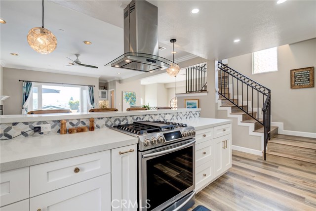 2403 Rockefeller Lane, Redondo Beach, California 90278, 3 Bedrooms Bedrooms, ,2 BathroomsBathrooms,Residential,Sold,Rockefeller,SB20212626