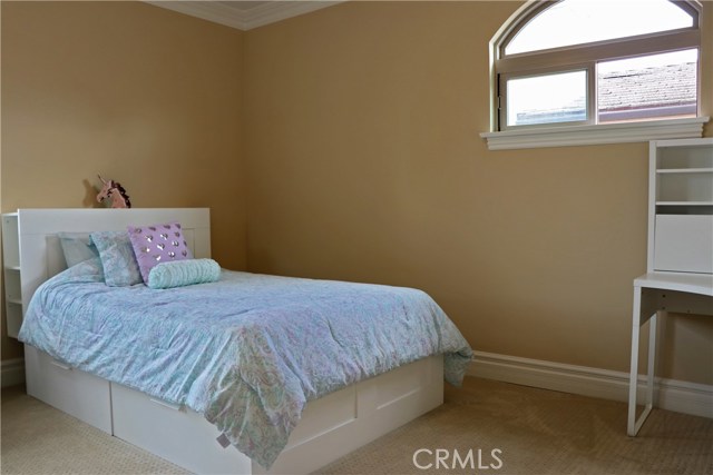 1807 Huntington Lane, Redondo Beach, California 90278, 4 Bedrooms Bedrooms, ,3 BathroomsBathrooms,Residential,Sold,Huntington,SB19151183