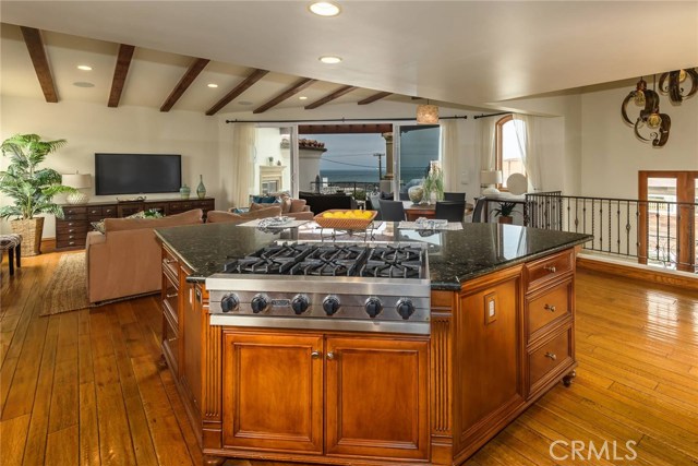 2934 Hermosa Avenue, Hermosa Beach, California 90254, 3 Bedrooms Bedrooms, ,3 BathroomsBathrooms,Residential,Sold,Hermosa,SB18080903