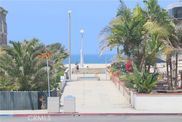 428 Palm Drive, Hermosa Beach, California 90254, 3 Bedrooms Bedrooms, ,2 BathroomsBathrooms,Residential,Sold,Palm,SB20059519