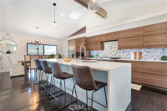 30 Harbor Sight Drive, Rolling Hills Estates, California 90274, 4 Bedrooms Bedrooms, ,3 BathroomsBathrooms,Residential,Sold,Harbor Sight,SB19183818