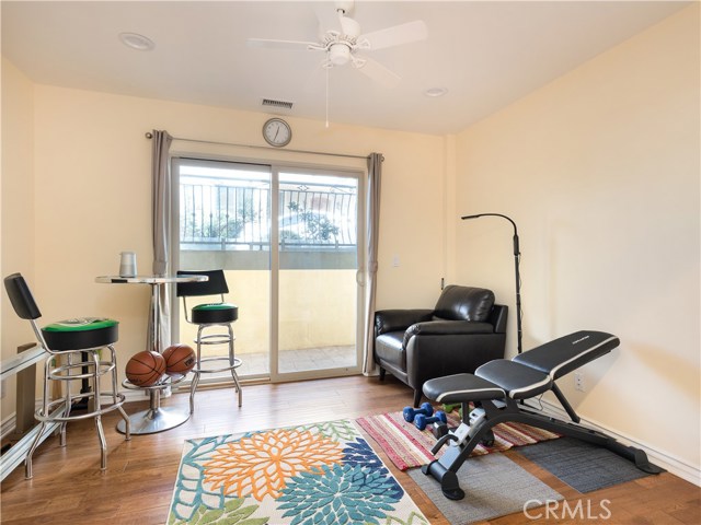 300 28th Street, Manhattan Beach, California 90266, 3 Bedrooms Bedrooms, ,3 BathroomsBathrooms,Residential,Sold,28th,SB20234864