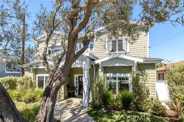 1701 Nelson Avenue, Manhattan Beach, California 90266, 5 Bedrooms Bedrooms, ,4 BathroomsBathrooms,Residential,Sold,Nelson,SB18080834