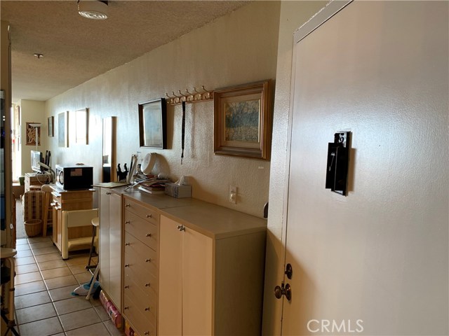 615 Esplanade, Redondo Beach, California 90277, 1 Bedroom Bedrooms, ,1 BathroomBathrooms,Residential,Sold,Esplanade,SB19047660