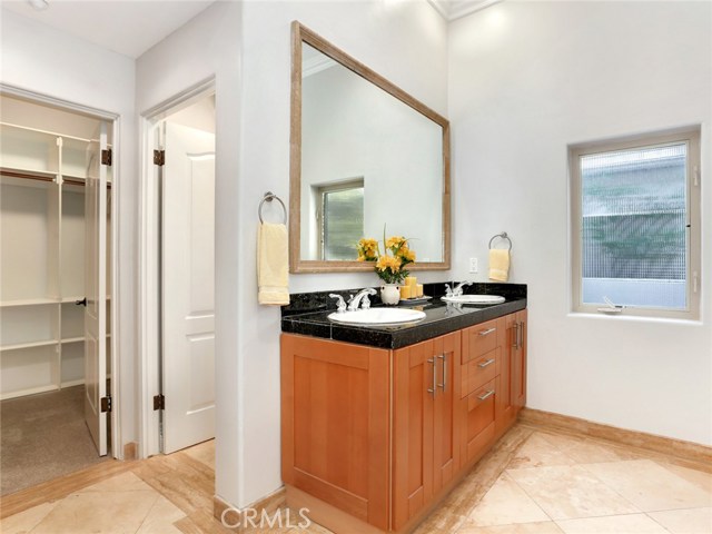 512 Juanita Avenue, Redondo Beach, California 90277, 3 Bedrooms Bedrooms, ,3 BathroomsBathrooms,Residential,Sold,Juanita,SB17222530