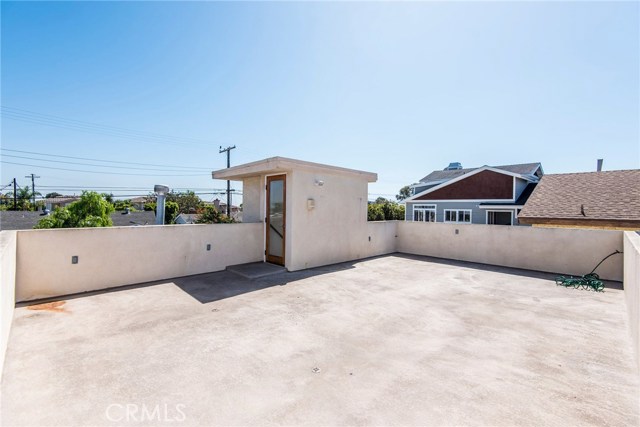 222 Prospect Avenue, Redondo Beach, California 90277, 3 Bedrooms Bedrooms, ,3 BathroomsBathrooms,Residential,Sold,Prospect,SB18229274