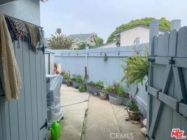 1907 Nelson Avenue, Redondo Beach, California 90278, ,Residential Income,Sold,Nelson,PV20253180