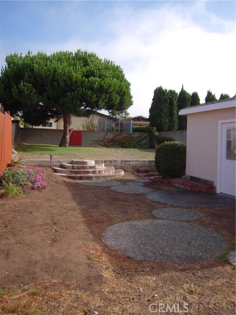 1062 Avenue C, Redondo Beach, California 90277, 2 Bedrooms Bedrooms, ,1 BathroomBathrooms,Residential,Sold,Avenue C,SB20138580