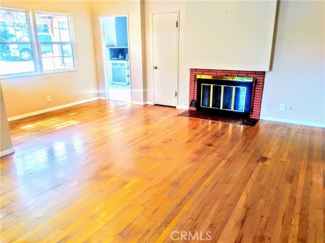 3601 Laurel Avenue, Manhattan Beach, California 90266, 3 Bedrooms Bedrooms, ,1 BathroomBathrooms,Residential,Sold,Laurel,SB20119865