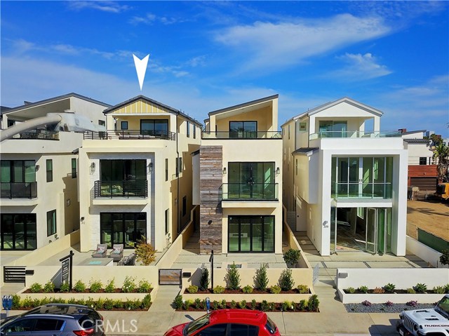 55a56d52-586f-4a2a-9142-50730a27d124 312 3rd Street, Huntington Beach, CA 92648 <span style='background-color:transparent;padding:0px;'><small><i> </i></small></span>