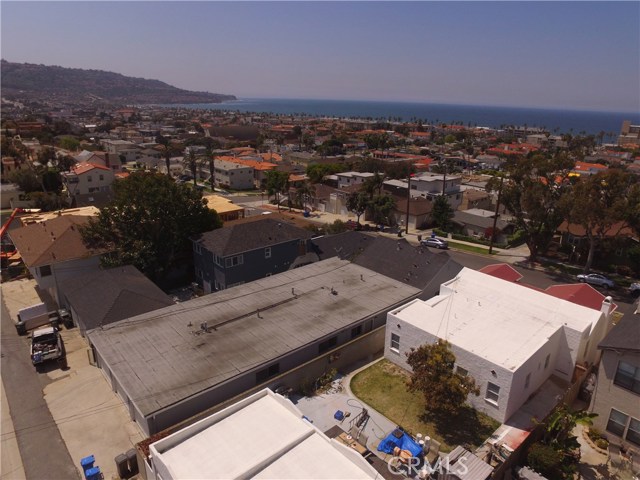 912 Juanita Avenue, Redondo Beach, California 90277, 6 Bedrooms Bedrooms, ,4 BathroomsBathrooms,Residential,Sold,Juanita,SB17083566