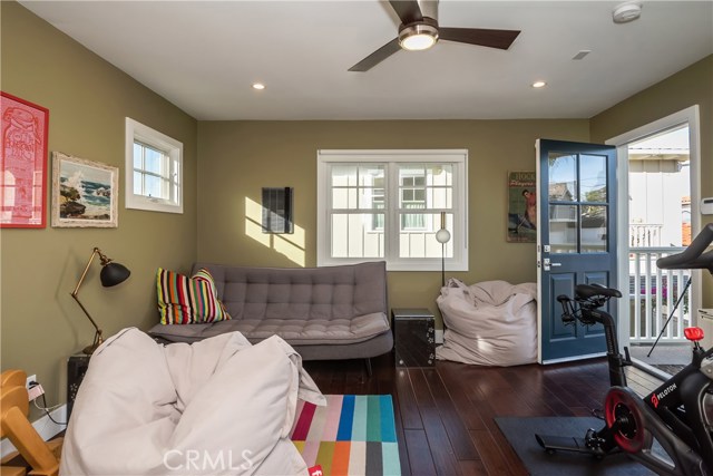 756 36th Street, Manhattan Beach, California 90266, 6 Bedrooms Bedrooms, ,3 BathroomsBathrooms,Residential,Sold,36th,SB20029845