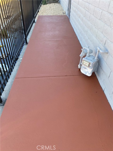 Highland, 92404, ,For Sale,Highland,IV20205967