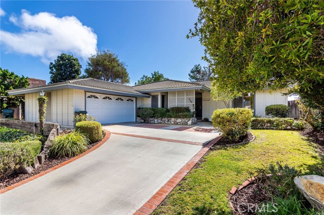 30229 Via Victoria, Rancho Palos Verdes, California 90275, 3 Bedrooms Bedrooms, ,2 BathroomsBathrooms,Residential,Sold,Via Victoria,PV19066034