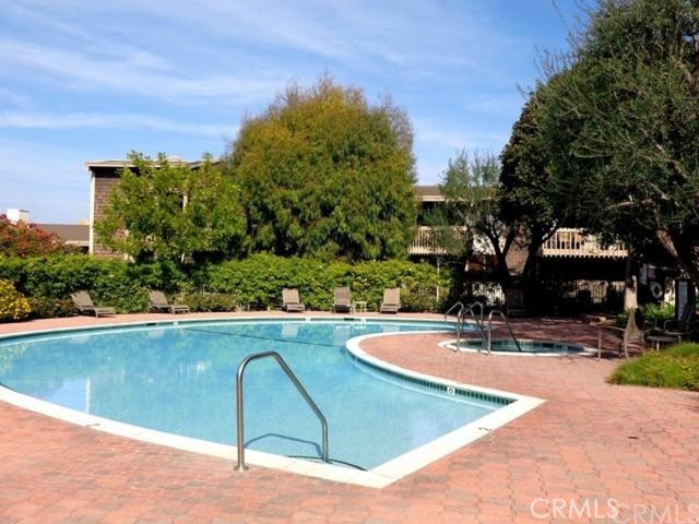 6526 Ocean Crest Drive, Rancho Palos Verdes, California 90275, 1 Bedroom Bedrooms, ,1 BathroomBathrooms,Residential,Sold,Ocean Crest,SB18002023