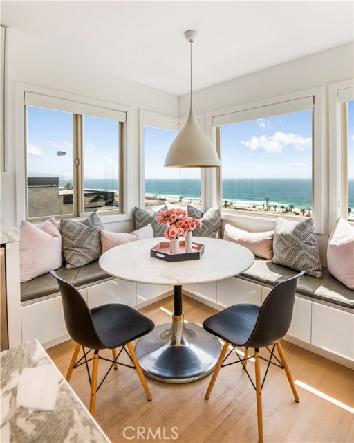 4109 Crest Drive, Manhattan Beach, California 90266, 3 Bedrooms Bedrooms, ,4 BathroomsBathrooms,Residential,Sold,Crest,SB20133753