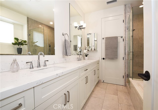 2606 Voorhees Avenue, Redondo Beach, California 90278, 3 Bedrooms Bedrooms, ,2 BathroomsBathrooms,Residential,Sold,Voorhees,SB19114138