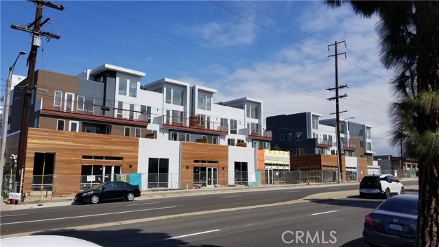 1920 Pacific Coast Highway, Redondo Beach, California 90277, 3 Bedrooms Bedrooms, ,2 BathroomsBathrooms,Residential,Sold,Pacific Coast Highway,OC20084658