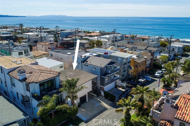 440 29th Street, Manhattan Beach, California 90266, 2 Bedrooms Bedrooms, ,2 BathroomsBathrooms,Residential,Sold,29th,SB18045491