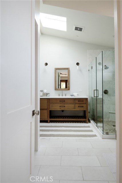 539 23rd Street, Manhattan Beach, California 90266, 5 Bedrooms Bedrooms, ,2 BathroomsBathrooms,Residential,Sold,23rd,SB21059502