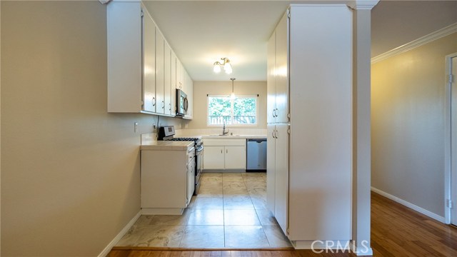 1321 Beryl Street, Redondo Beach, California 90277, 2 Bedrooms Bedrooms, ,2 BathroomsBathrooms,Residential,Sold,Beryl,SB20091462