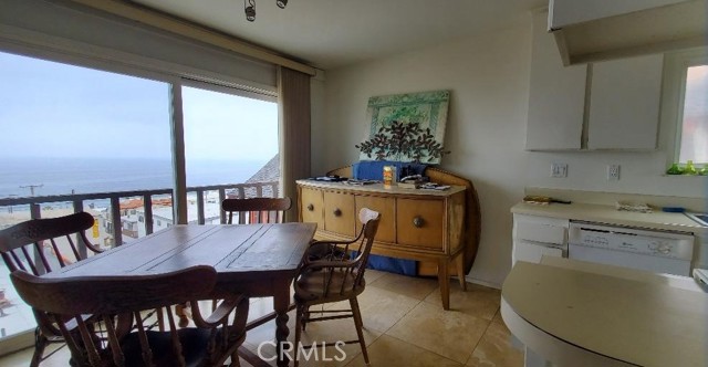 4305 Crest Drive, Manhattan Beach, California 90266, ,Residential Income,Sold,Crest,SB21121432