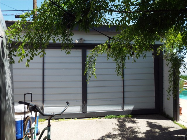1162 Chestnut Avenue, Manhattan Beach, California 90266, 3 Bedrooms Bedrooms, ,1 BathroomBathrooms,Residential,Sold,Chestnut,SB17073344