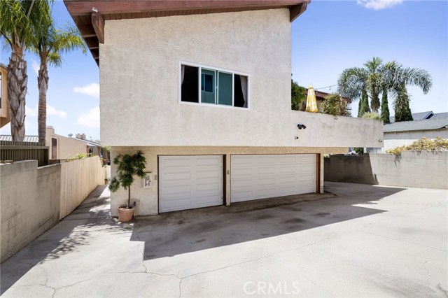 1916 Clark Lane, Redondo Beach, California 90278, 1 Bedroom Bedrooms, ,1 BathroomBathrooms,Residential,Sold,Clark,SB20129289