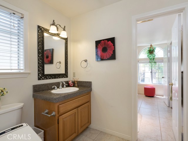 1835 Rockefeller Lane, Redondo Beach, California 90278, 3 Bedrooms Bedrooms, ,2 BathroomsBathrooms,Residential,Sold,Rockefeller,SB18189951