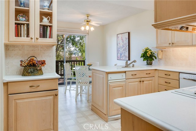 43 Cottonwood Circle, Rolling Hills Estates, California 90274, 2 Bedrooms Bedrooms, ,3 BathroomsBathrooms,Residential,Sold,Cottonwood,PV18261696