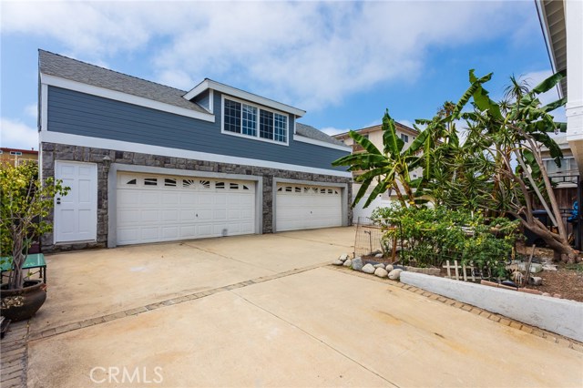  Income Home for Sale in El Segundo, California