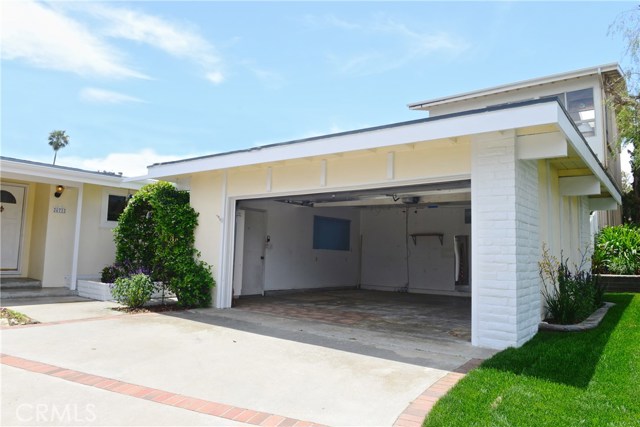 26712 Grayslake Road, Rancho Palos Verdes, California 90275, 3 Bedrooms Bedrooms, ,2 BathroomsBathrooms,Residential,Sold,Grayslake,PW18103776