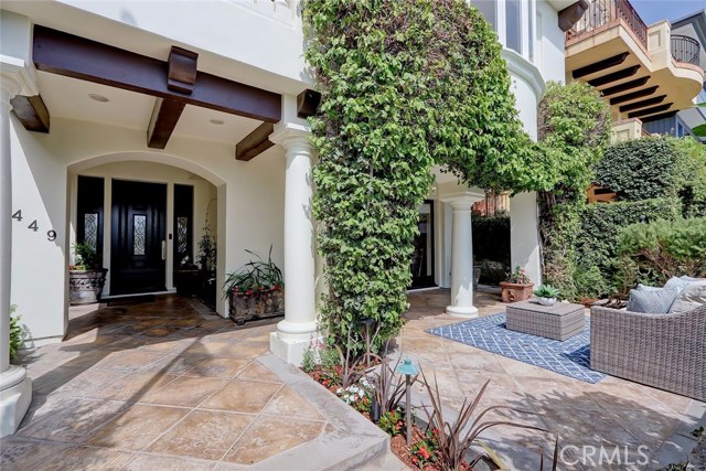 449 26th Street, Manhattan Beach, California 90266, 5 Bedrooms Bedrooms, ,4 BathroomsBathrooms,Residential,Sold,26th,SB20164574