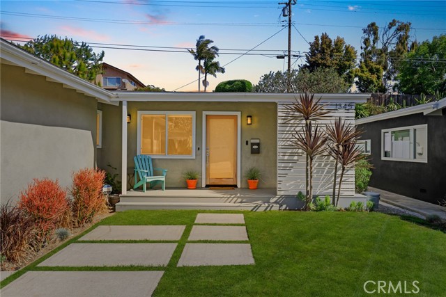 1345 Voorhees Avenue, Manhattan Beach, California 90266, 3 Bedrooms Bedrooms, ,2 BathroomsBathrooms,Residential,Sold,Voorhees,SB21074353