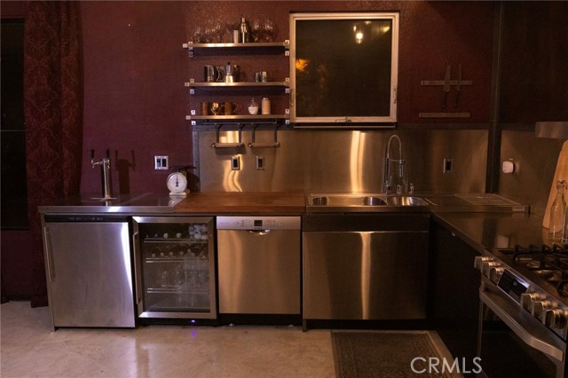 Main, 92701, ,For Sale,Main,PW20195641