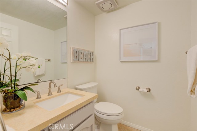 2519 Carnegie Lane, Redondo Beach, California 90278, 2 Bedrooms Bedrooms, ,2 BathroomsBathrooms,Residential,Sold,Carnegie,SB20235745