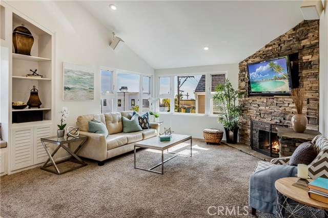 429 35th street, Manhattan Beach, California 90266, 4 Bedrooms Bedrooms, ,4 BathroomsBathrooms,Residential,Sold,35th street,SB19086449