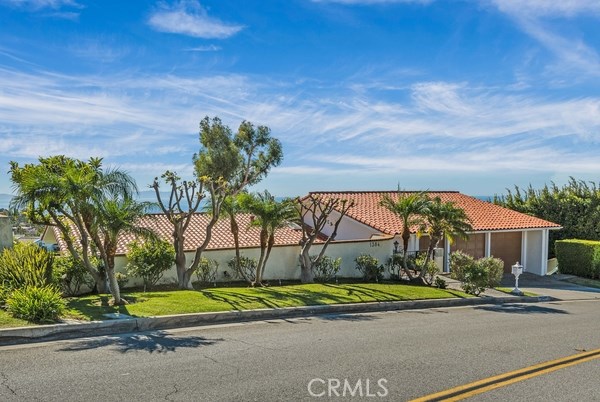 Photo of 1384 Via Romero, Palos Verdes Estates, CA 90274