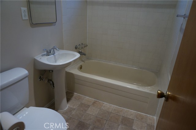  Income Home for Sale in Hawthorne, California