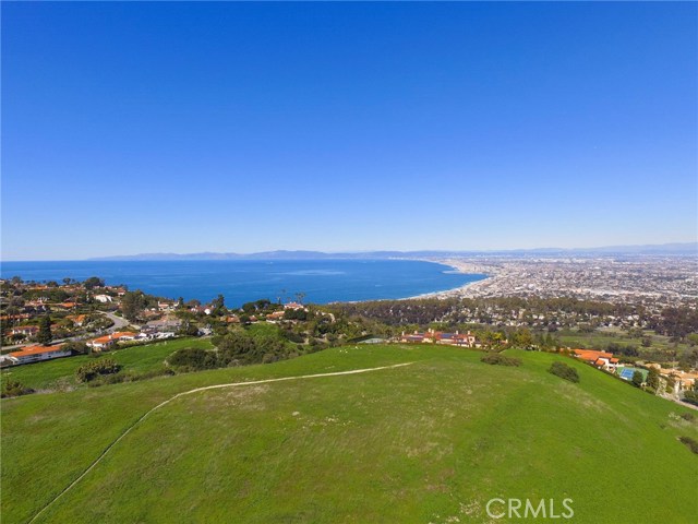 Hike to the top of the hill behind the house and this will be your view.