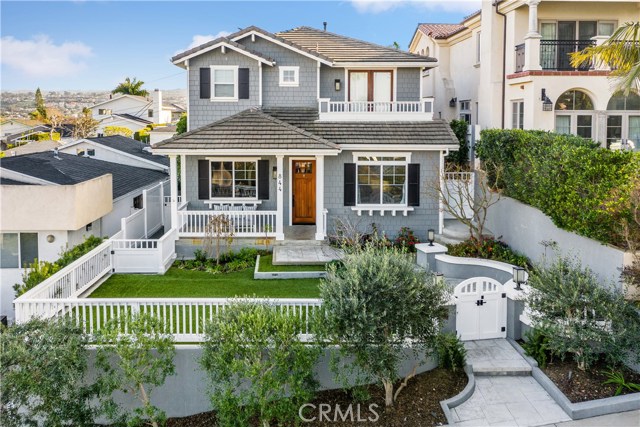 844 Avenue B, Redondo Beach, California 90277, 5 Bedrooms Bedrooms, ,5 BathroomsBathrooms,Residential,Sold,Avenue B,SB20039322