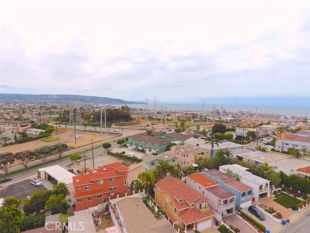 1619 Lomax Lane, Redondo Beach, California 90278, 3 Bedrooms Bedrooms, ,1 BathroomBathrooms,Residential,Sold,Lomax,PV19059758